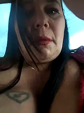 Snapshot of sara_pineros chatting on 03-06-25, 04:49 sara pineros online show from 03-06-25, 04:49