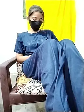 Cute-Ridhima online show from 10-08-25, 04:54