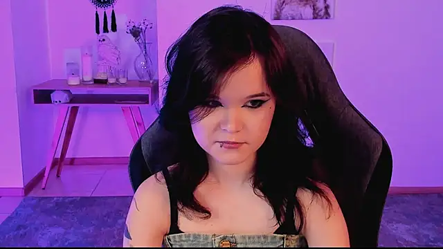 Elainebeness online show from 03-08-25, 10:56