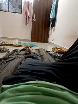 Snapshot of 1010SumiT chatting on 03-05-25, 06:23 1010SumiT online show from 03-05-25, 06:23