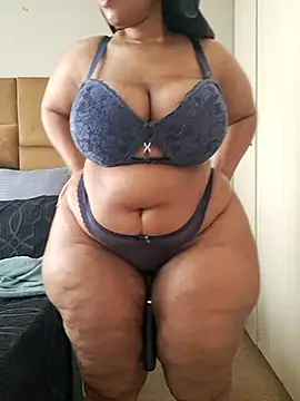 Snapshot of thicktash chatting on 07-03-26, 07:15 thicktash online show from 07-03-26, 07:15