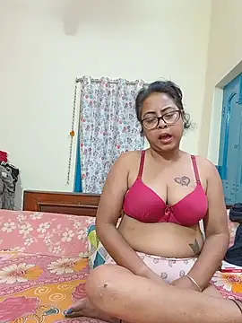 Snapshot of JODI_NO1 chatting on 05-30-26, 01:30 JODI NO1 online show from 05-30-26, 01:30