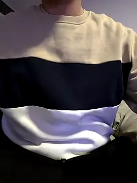 jayb0y61 online show from 02-14-25, 05:57