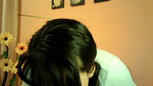 Snapshot of taylor198115 chatting on 09-17-25, 06:26 taylor198115 online show from 09-17-25, 06:26