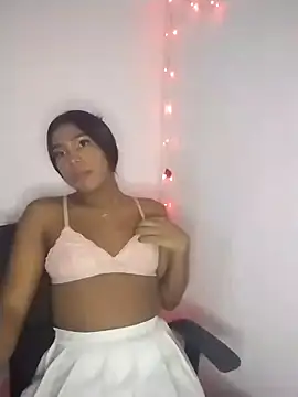 Snapshot of fernanda_Sweet1 chatting on 01-04-25, 01:10 fernanda Sweet1 online show from 01-04-25, 01:10