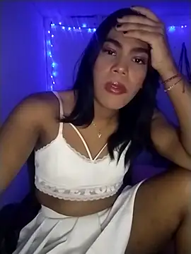 Snapshot of fernanda_Sweet1 chatting on 02-22-25, 10:40 fernanda Sweet1 online show from 02-22-25, 10:40