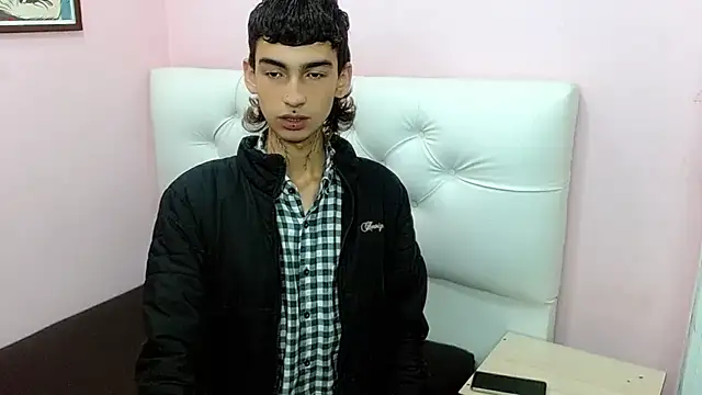 ttimy x boy online show from 01-12-26, 02:28