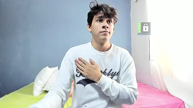 Snapshot of Kanterfun chatting on 03-04-25, 06:50 Kanterfun online show from 03-04-25, 06:50