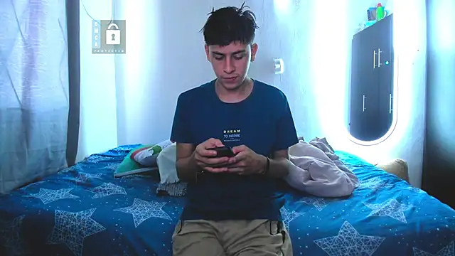 Snapshot of Kanterfun chatting on 02-25-26, 01:54 Kanterfun online show from 02-25-26, 01:54