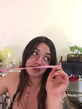 Miss oliviaa online show from 01-22-25, 07:56