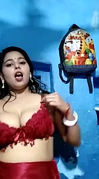 Snapshot of Sweet-Rani chatting on 12-20-24, 12:16 Sweet-Rani online show from 12-20-24, 12:16