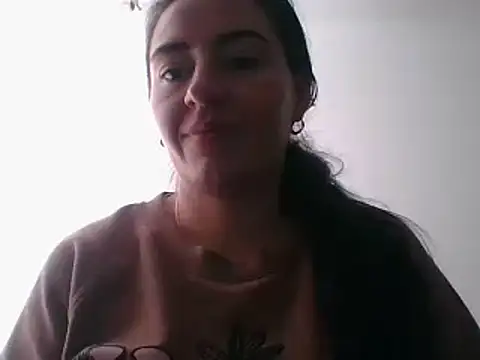  karlie kloss  online show from 12-09-24, 09:05