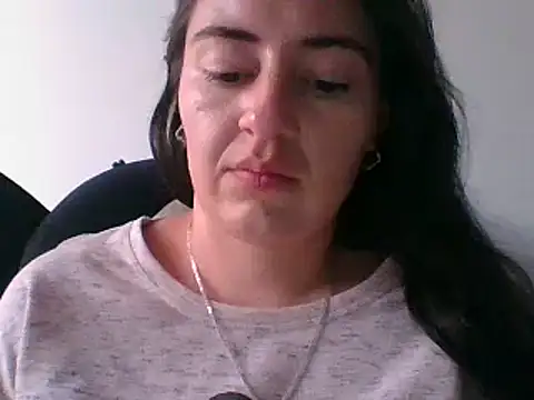  karlie kloss  online show from 01-26-25, 10:24