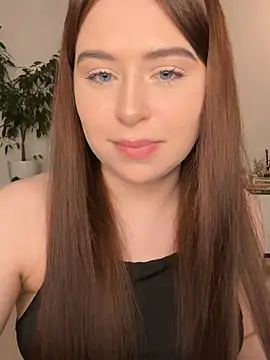  SweetCandyy online show from 07-16-26, 08:15