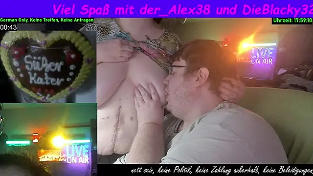 Snapshot of der_alex38 chatting on 12-21-25, 04:58 der alex38 online show from 12-21-25, 04:58