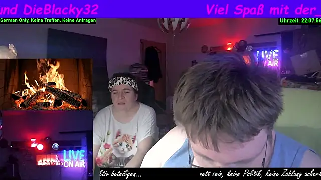 Snapshot of der_alex38 chatting on 02-08-26, 09:07 der alex38 online show from 02-08-26, 09:07