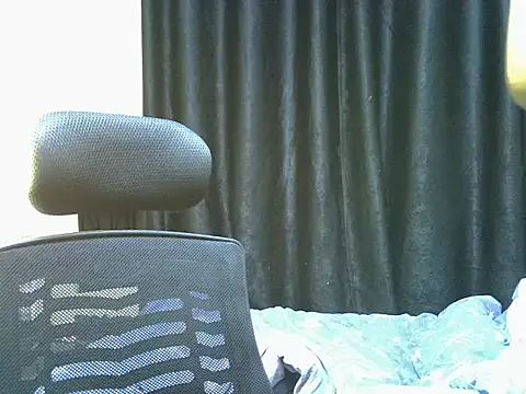 Horny-slut  online show from 10-12-25, 03:27