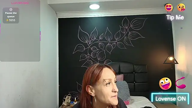 NatashaMason  online show from 10-18-25, 11:55