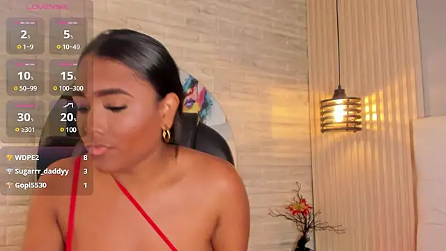 Snapshot of nicole__parker1 chatting on 02-07-25, 06:34 nicole parker1 online show from 02-07-25, 06:34