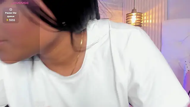 Snapshot of nicole__parker1 chatting on 03-11-25, 12:28 nicole parker1 online show from 03-11-25, 12:28