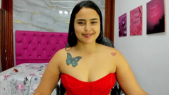 Snapshot of Helen_russo chatting on 06-28-26, 06:47 Helen russo online show from 06-28-26, 06:47