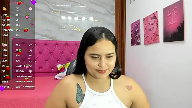 Snapshot of Helen_russo chatting on 07-05-26, 10:39 Helen russo online show from 07-05-26, 10:39