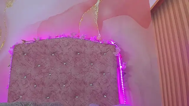 Bella  sweet online show from 12-19-25, 10:44