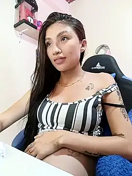 Snapshot of yeibles chatting on 12-07-24, 05:48 yeibles online show from 12-07-24, 05:48