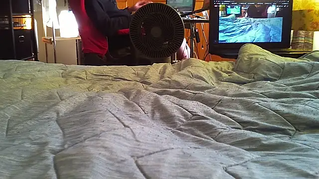 qoooqing67 online show from 11-09-25, 11:58