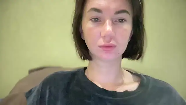 EvilDemon94 online show from 10-04-25, 04:32