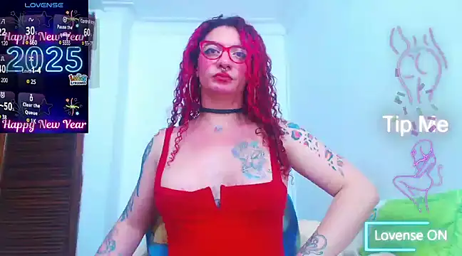 Snapshot of Skarleth77 chatting on 01-17-25, 10:45 Skarleth77 online show from 01-17-25, 10:45