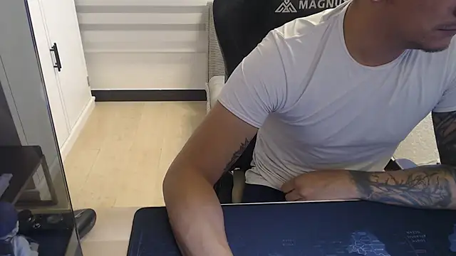 Snapshot of team_dinamite69 chatting on 02-16-26, 12:23 team dinamite69 online show from 02-16-26, 12:23