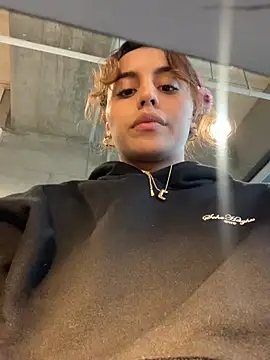 Katee Jones online show from 01-08-25, 10:37