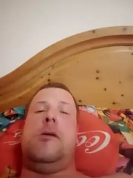 Snapshot of Blueheaven569 chatting on 03-21-25, 02:18 Blueheaven569 online show from 03-21-25, 02:18