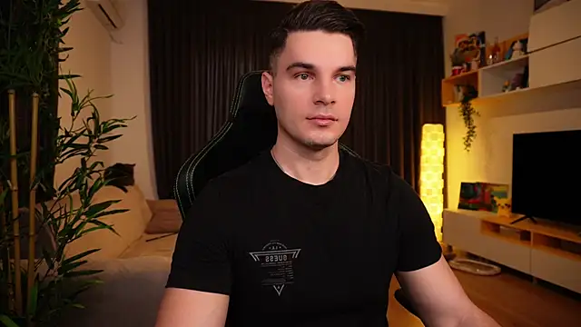 Snapshot of billypassion chatting on 02-20-25, 05:55 billypassion online show from 02-20-25, 05:55