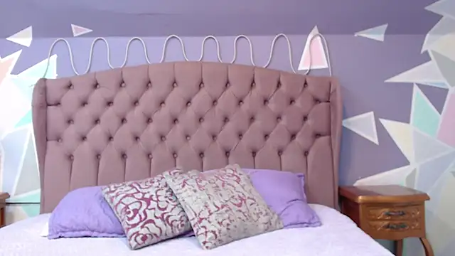 BritneyCollins online show from 01-20-25, 11:56