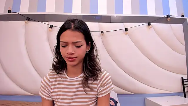 BritneyCollins online show from 04-07-26, 01:00