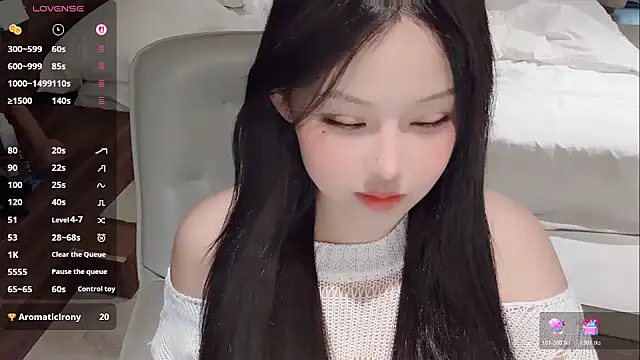 Snapshot of Fountain- chatting on 11-03-25, 10:32 Fountain- online show from 11-03-25, 10:32