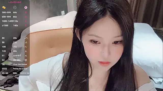 Snapshot of Fountain- chatting on 11-08-25, 11:36 Fountain- online show from 11-08-25, 11:36