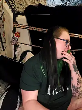 Bunny Cummings online show from 10-29-25, 09:00