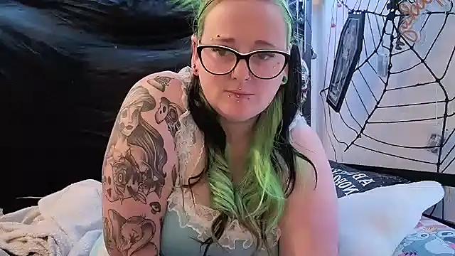 Bunny Cummings online show from 02-22-26, 10:41