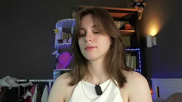 Snapshot of DarylBarks chatting on 02-22-26, 01:07 DarylBarks online show from 02-22-26, 01:07