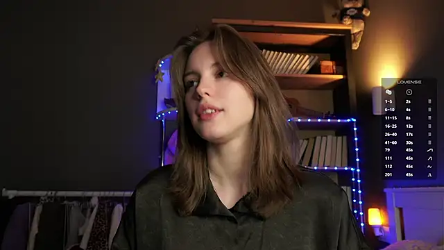 Snapshot of DarylBarks chatting on 02-27-26, 01:05 DarylBarks online show from 02-27-26, 01:05