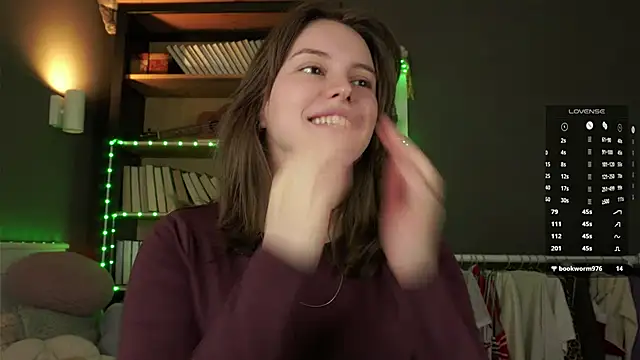 Snapshot of DarylBarks chatting on 03-03-26, 01:12 DarylBarks online show from 03-03-26, 01:12