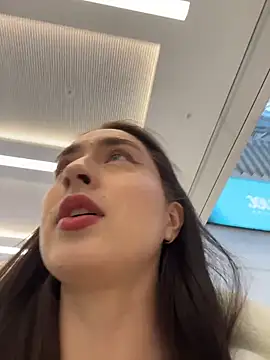 Holly Play online show from 02-09-26, 11:58