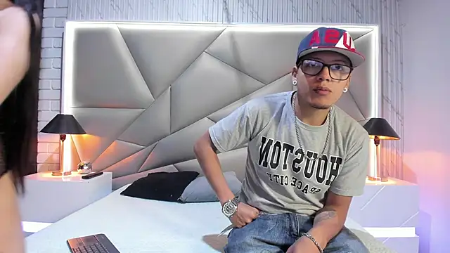 Bonny Bonss online show from 01-30-25, 07:26