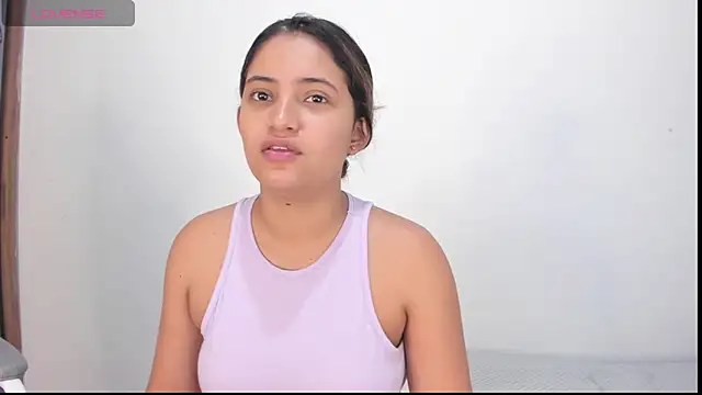 Snapshot of Isa_squirt1 chatting on 02-08-25, 03:19 Isa squirt1 online show from 02-08-25, 03:19