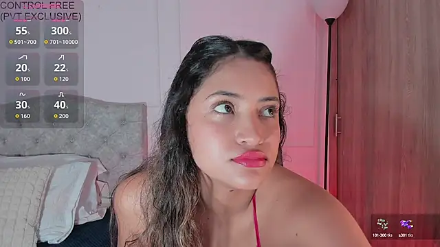 Snapshot of Isa_squirt1 chatting on 10-08-25, 02:42 Isa squirt1 online show from 10-08-25, 02:42