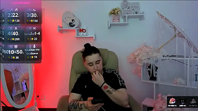 Snapshot of Dolly__Queen_ chatting on 03-04-25, 12:29 Dolly Queen online show from 03-04-25, 12:29