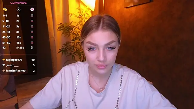 Ella Milla online show from 01-09-25, 11:47